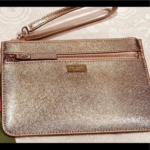 metallic leather wristlet by
KATE SPADE NEW YORK - Picture 10 of 17